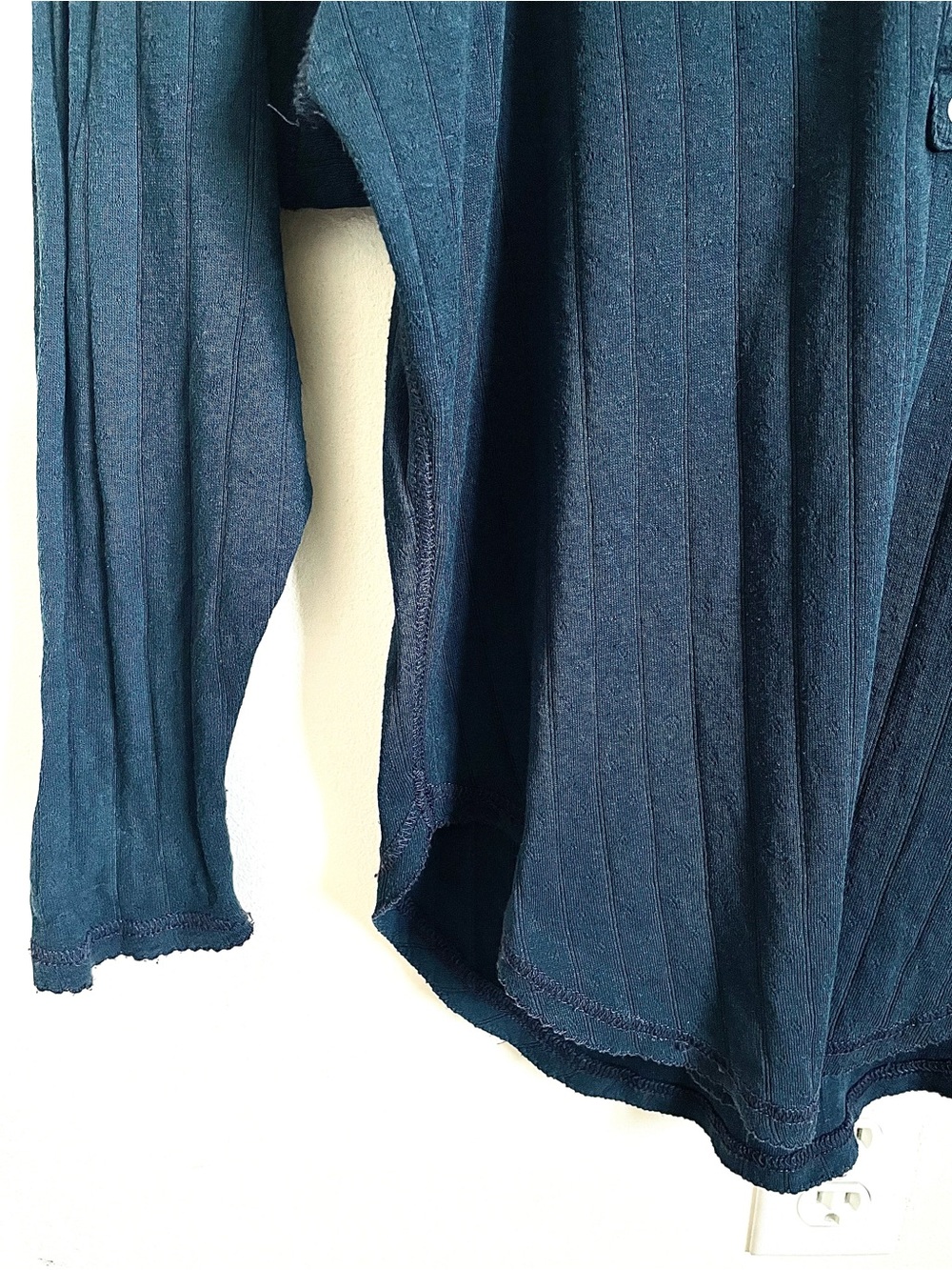 Free People Intimately Coffee Chat Pullover V-Neck Oversize in Blue XS NWT - Picture 7 of 15